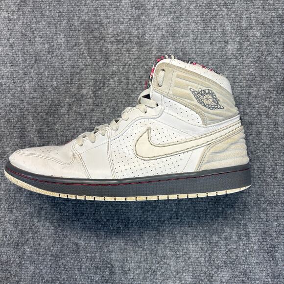 Nike Air Jordan 1 Retro 93 Bugs Bunny 580514-107 Mens Size 11 main image 4